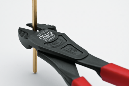 Силовые бокорезы NWS 137-62-180 мм