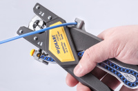 Универсальные клещи для снятия изоляции и обжима наконечников 4в1 JOKARI Quadro plus арт.62000